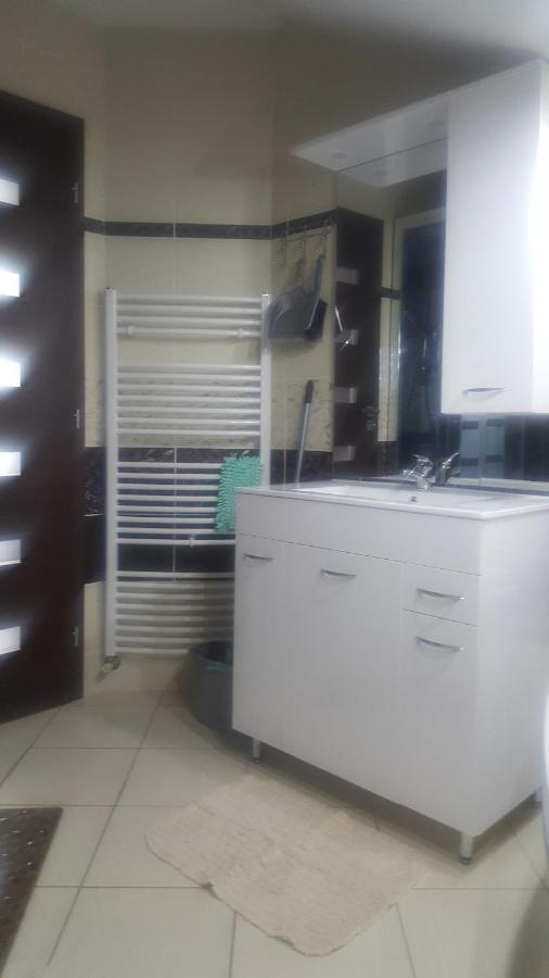 Apartman Zlata Rybka Podhájska Eksteriør billede